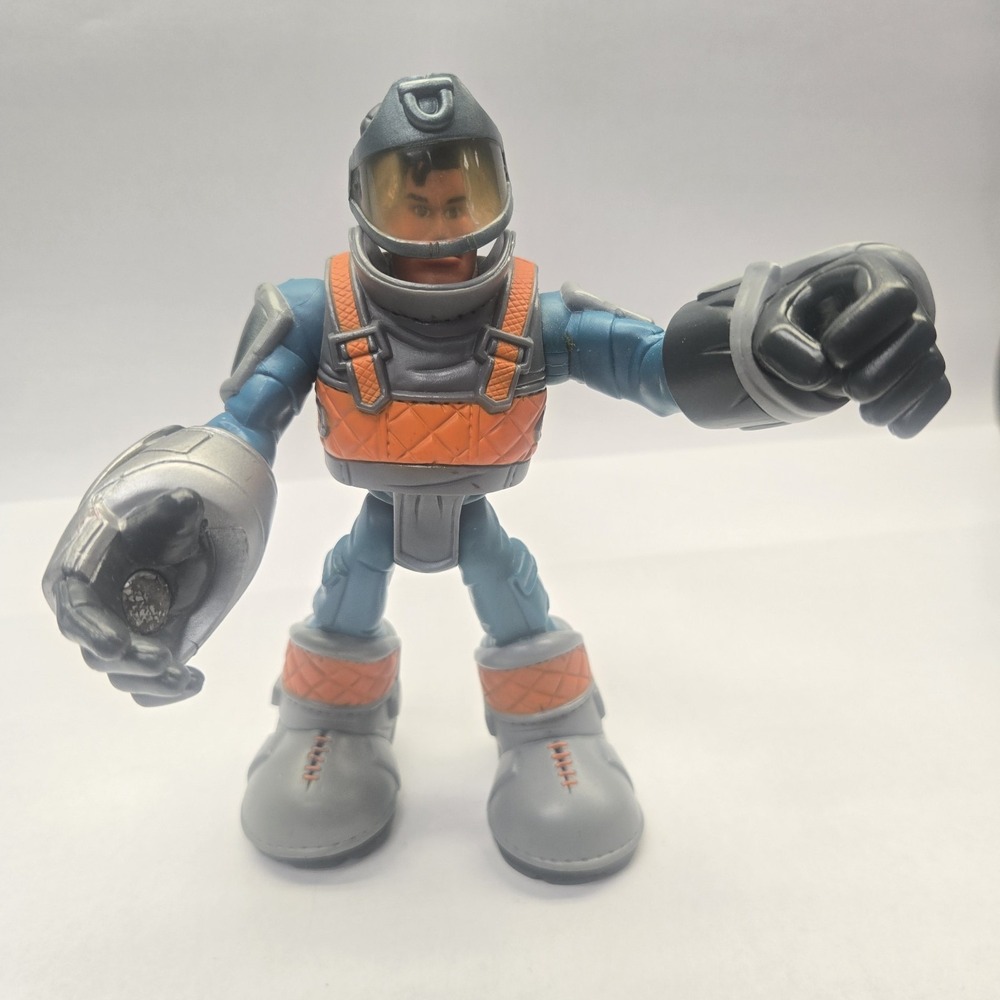PLAYSKOOK HASBRO MAJOR POWERS & THE STAR SQUAD LIEUTENANT POWDERKEG RUMBLE‎